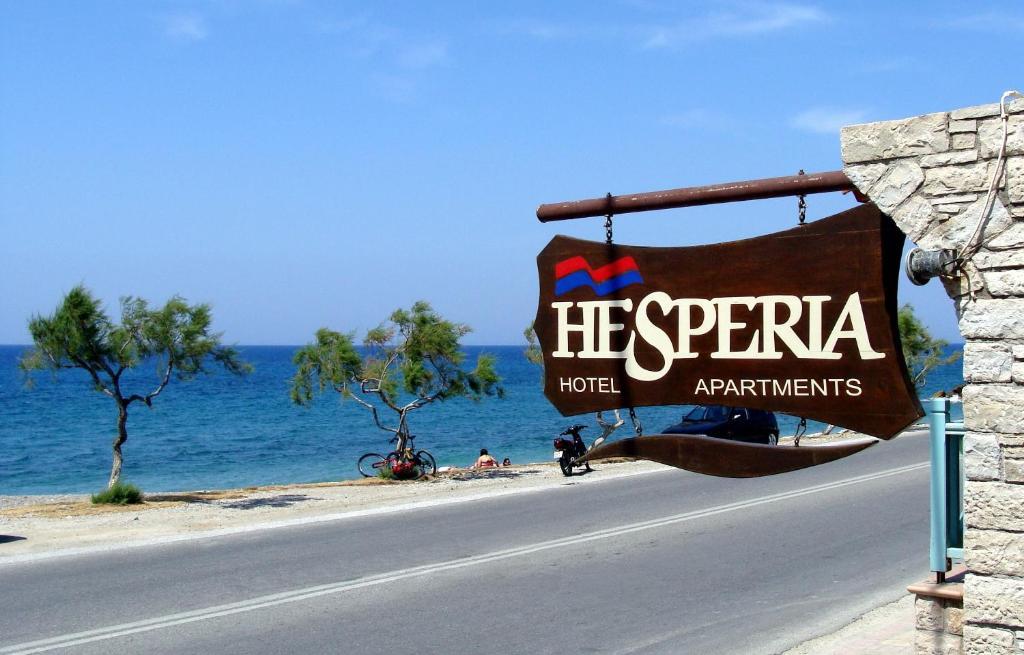 Hesperia Hotel Карловасі Екстер'єр фото